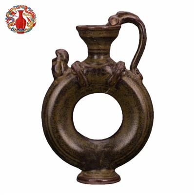 Yue Ware Tea-Dust Glaze Zoomorphic Ewer/Song Dynasty